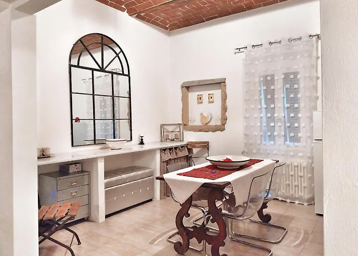 Centralissimo Appartamento Di Charme Con 2 Camere, 2 Bagni, Terrazza, Aria Condizionata